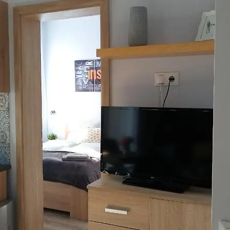 Loli Apartman Miskolc Exterior foto