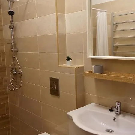 Loli Apartman Miskolc Exterior foto