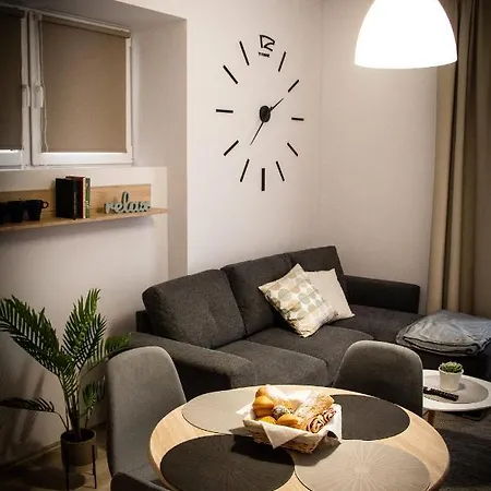 Loli Apartman Miskolc Exterior foto