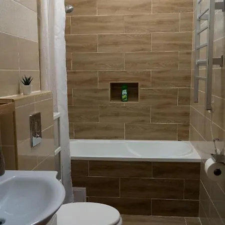 Loli Apartman Miskolc Exterior foto