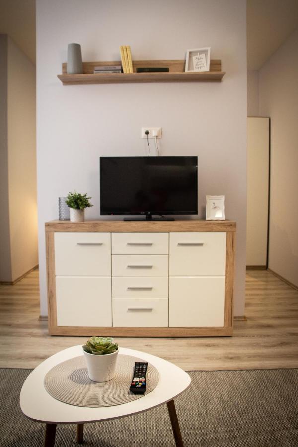 Loli Apartment *
